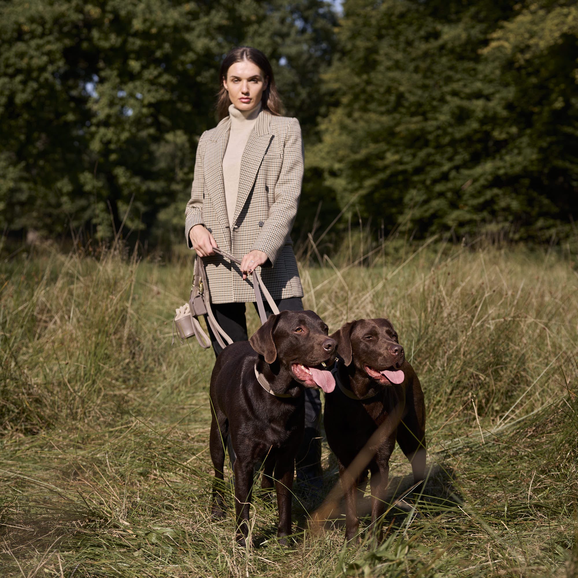 William Walker Kotbeutelspender Pebble (Taupe)