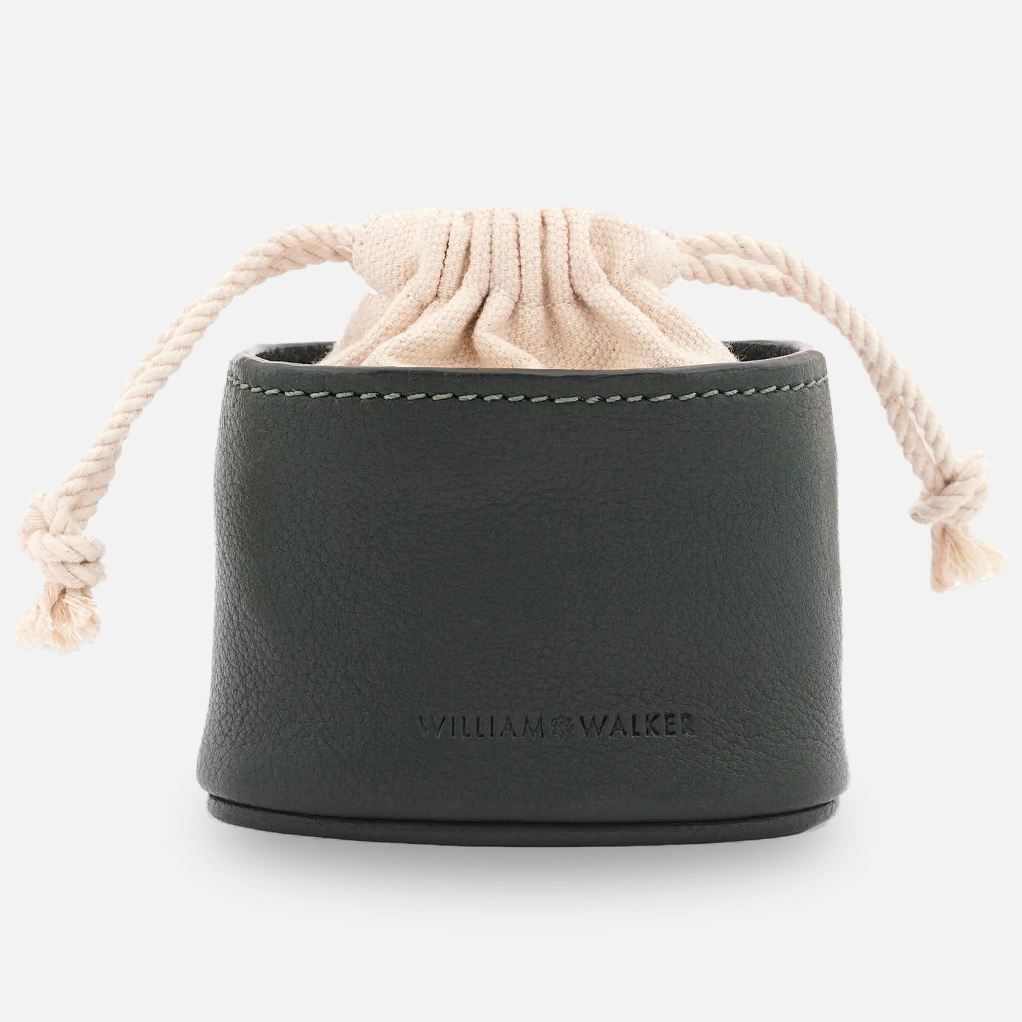 William Walker Leckerlibeutel Dark Moss (Waldgrün)